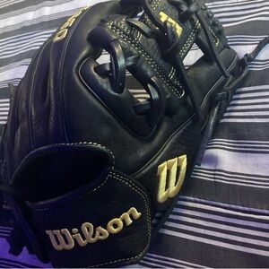 Wilson A950 baseball glove
